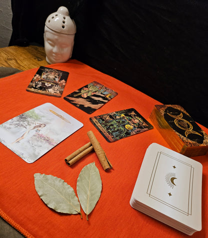 LovelyDee’s 3-Card Clarity Reading – Straight to Your Inbox